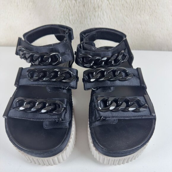 Kendall + Kylie Black Platform Sandals With Chain Detail - Picture 4 of 9
